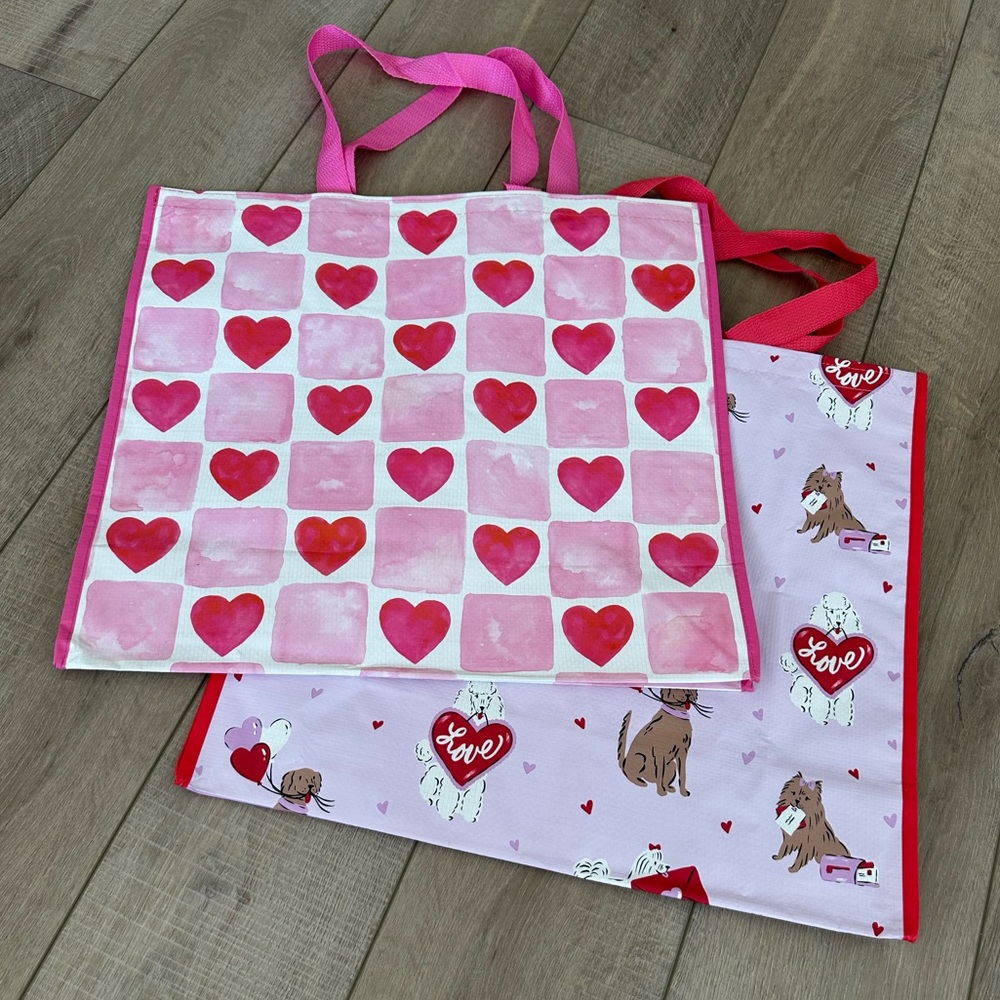 Homegoods TJMaxx Marshalls Viral Valentines Day Heart & Dog Print Tote Bags NWOT